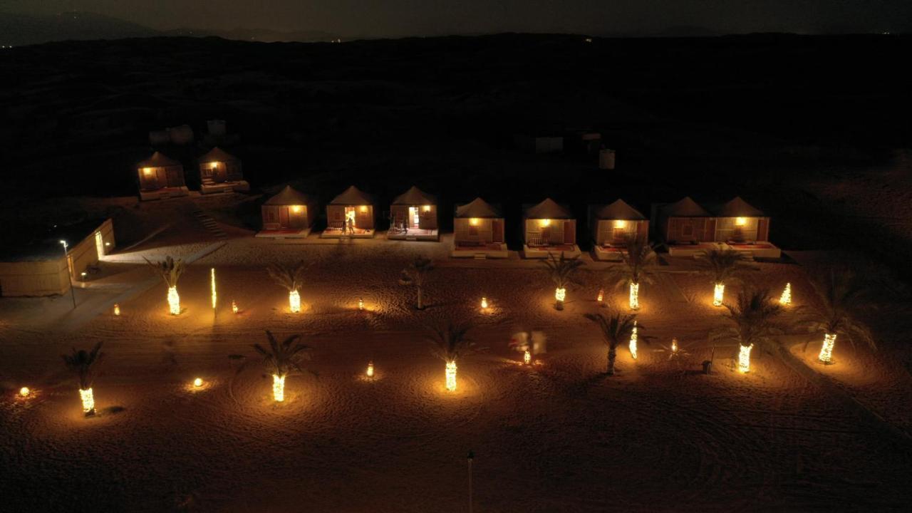 Bedouin Oasis Desert Camp- Ras Al Khaimah Bagian luar foto