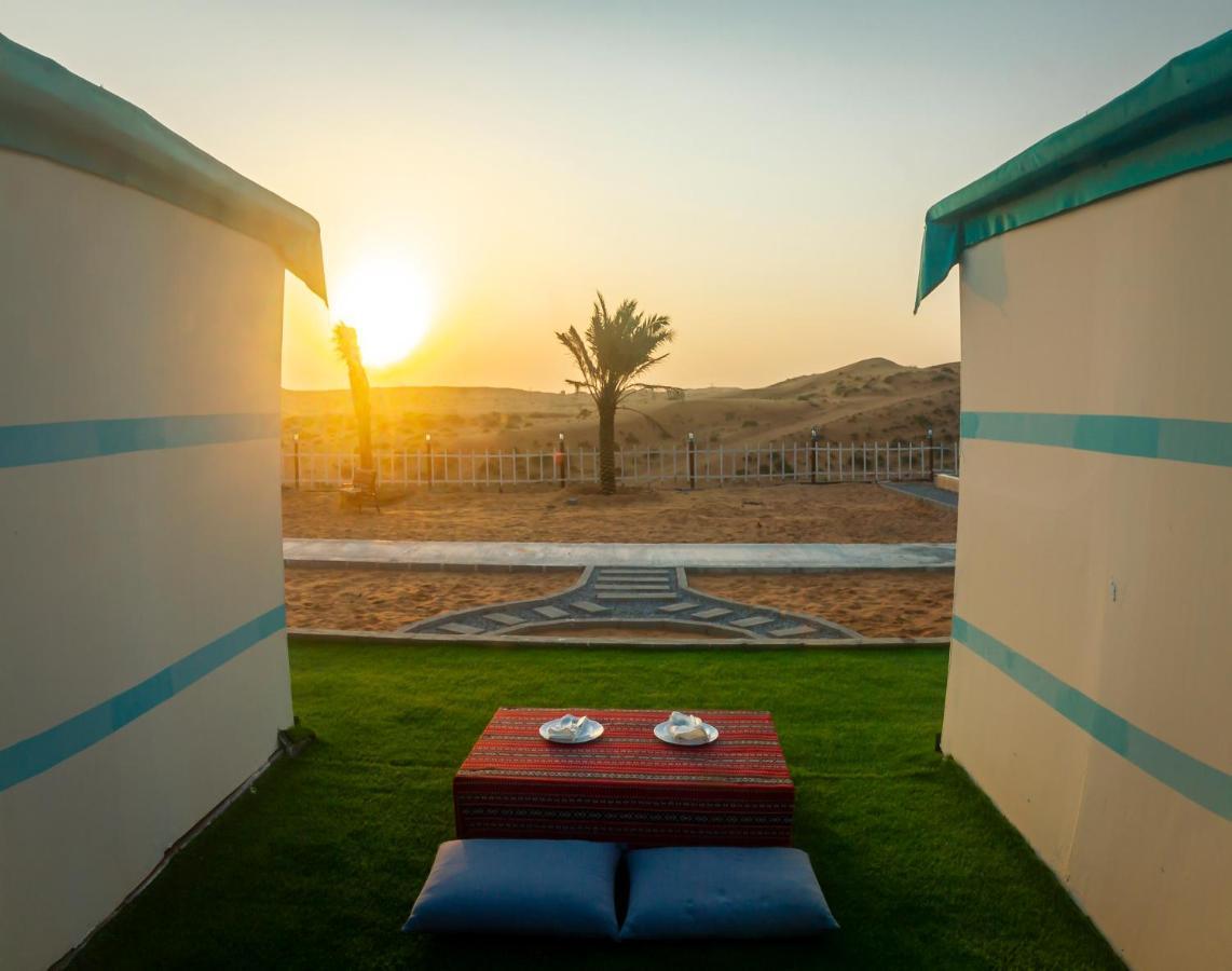 Bedouin Oasis Desert Camp- Ras Al Khaimah Bagian luar foto