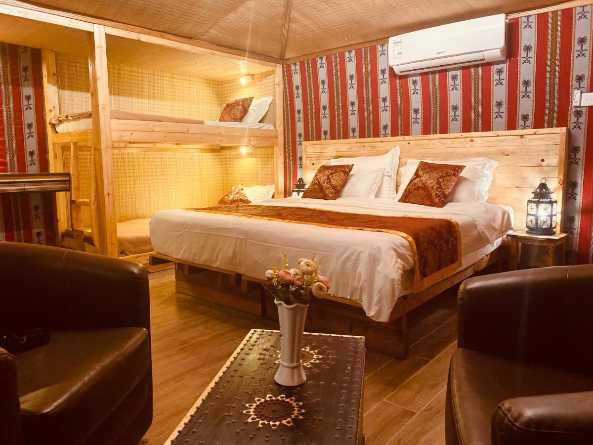 Bedouin Oasis Desert Camp- Ras Al Khaimah Bagian luar foto