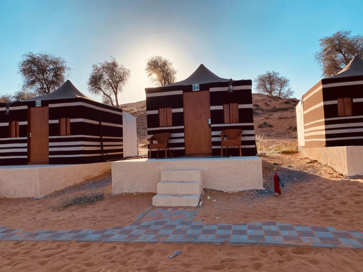 Bedouin Oasis Desert Camp- Ras Al Khaimah Bagian luar foto